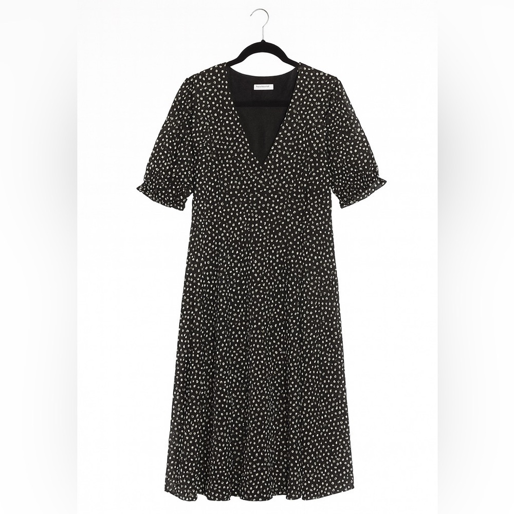 OASIS Size Medium Black Pink Spotted Dress Wrinkle Texture Empire Line V-neck